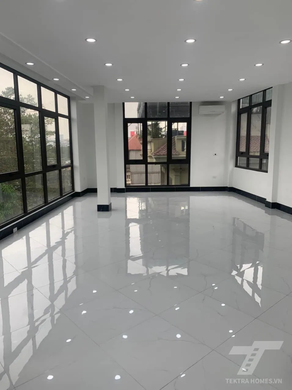 Tòa nhà 129 Nguyễn Ngọc Vũ