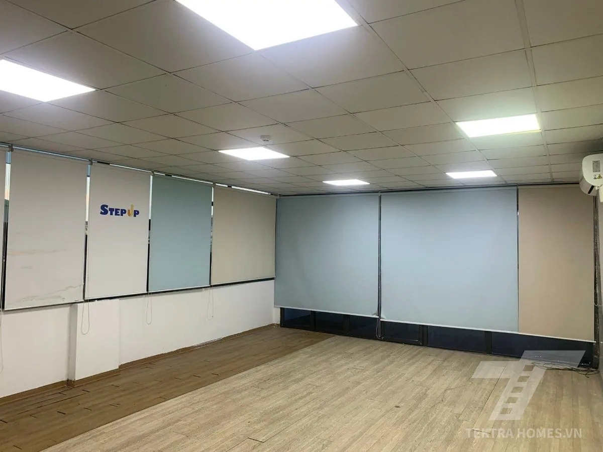 Tòa nhà 233 Quan Hoa