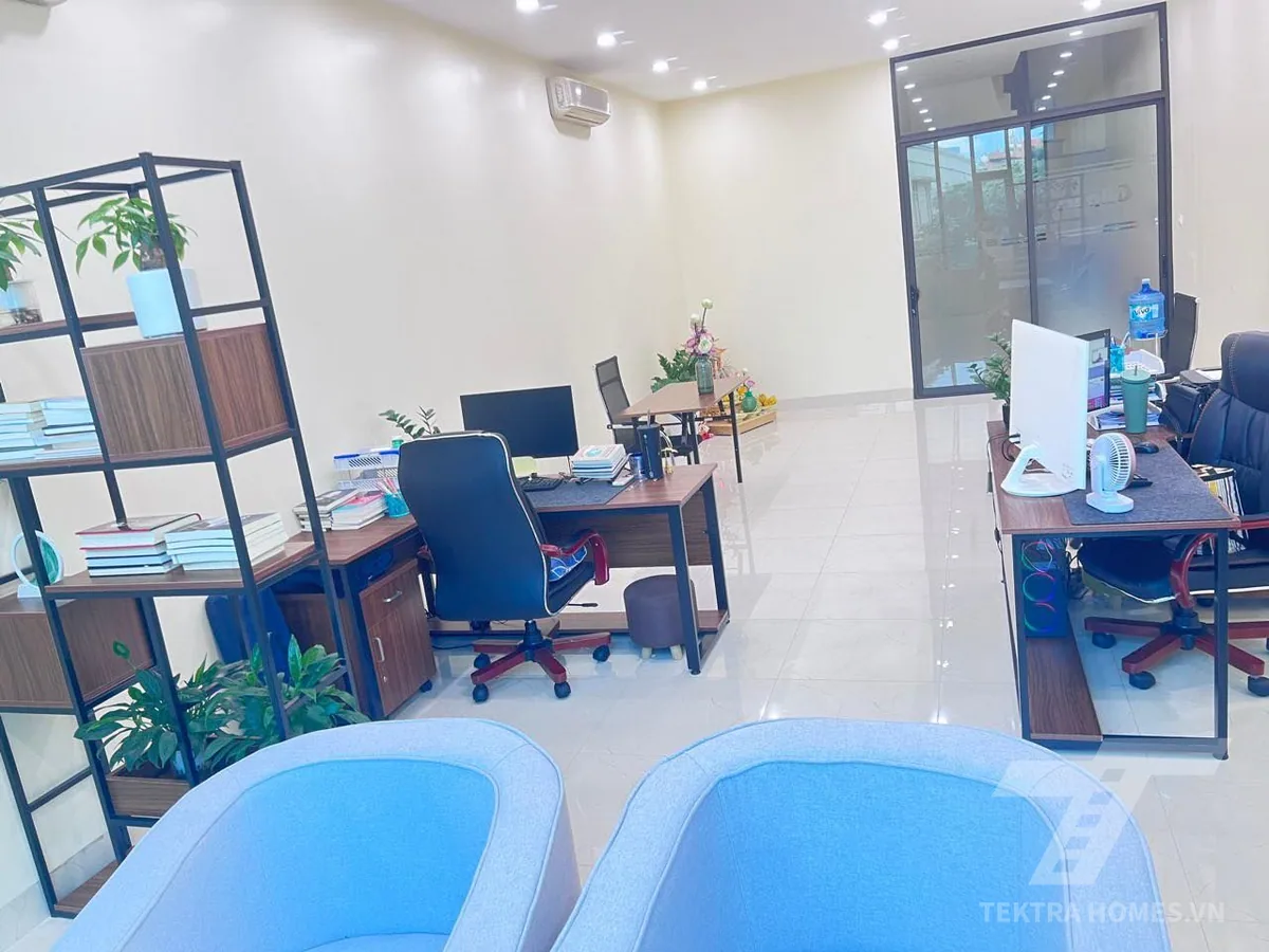 Tòa nhà 18/245 Mai Dịch
