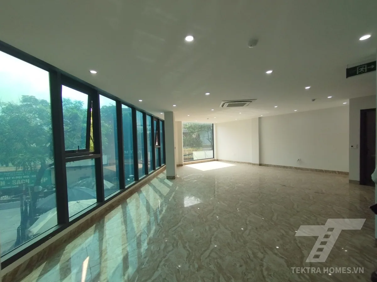 Tòa nhà 92 Phúc Diễn