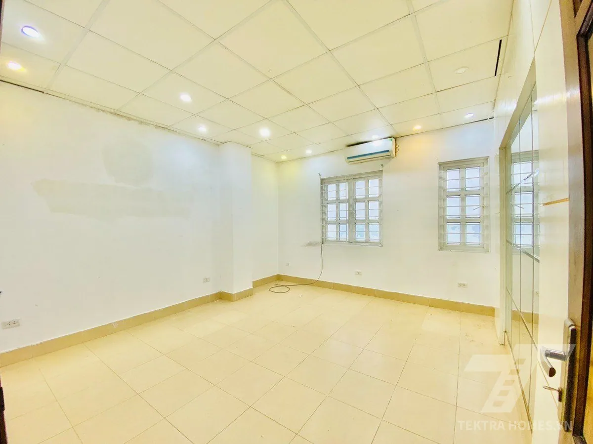 Tòa nhà 21-23 Nguyễn Công Hoan