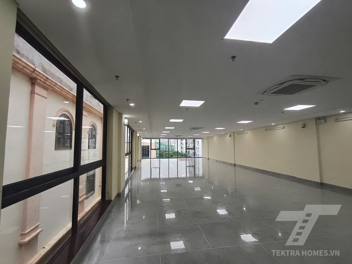 Tòa nhà 8 tầng Mỹ Đình