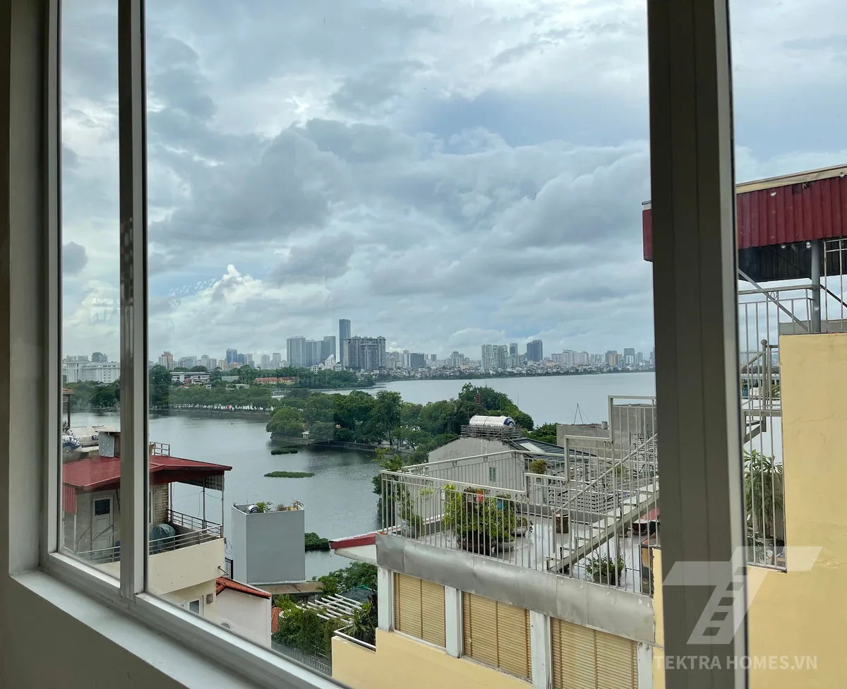 Tòa nhà 27 Phó Đức Chính
