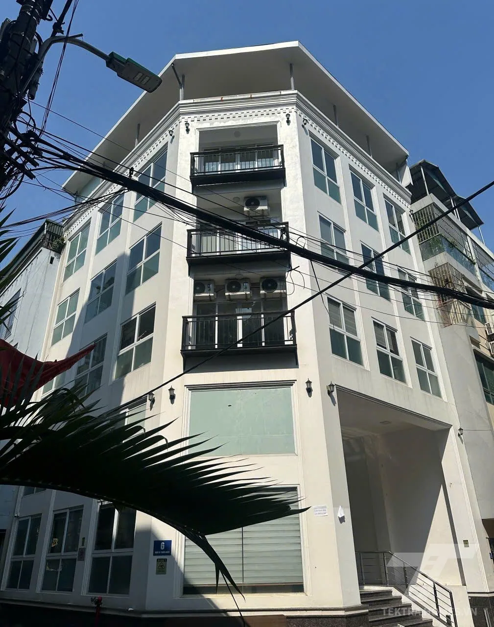 Tòa nhà 6/87 Thiên Hiền