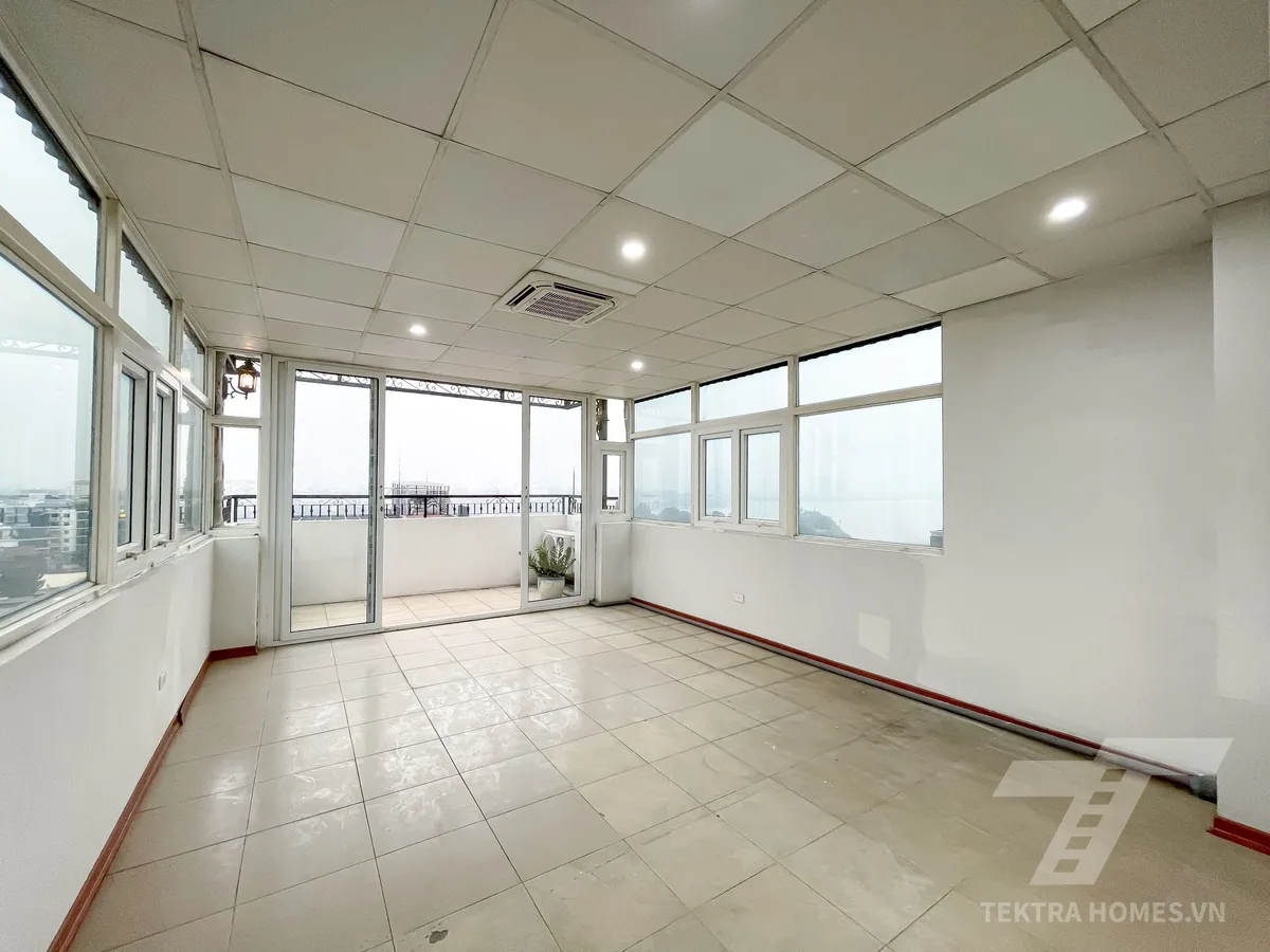 Tòa nhà 27 Phó Đức Chính