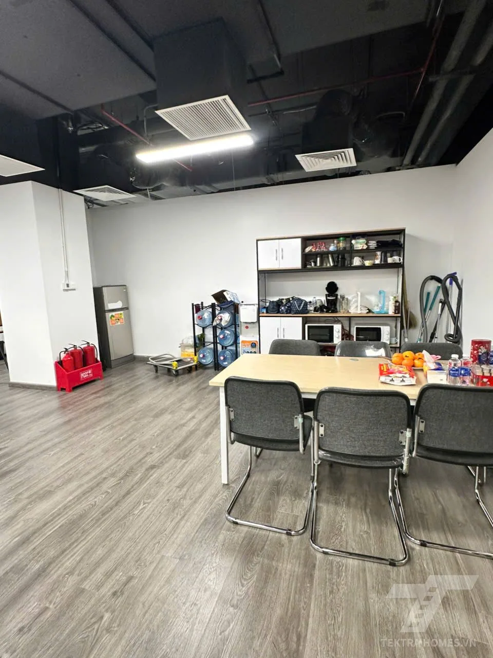 Pantry Vinhomes West Point