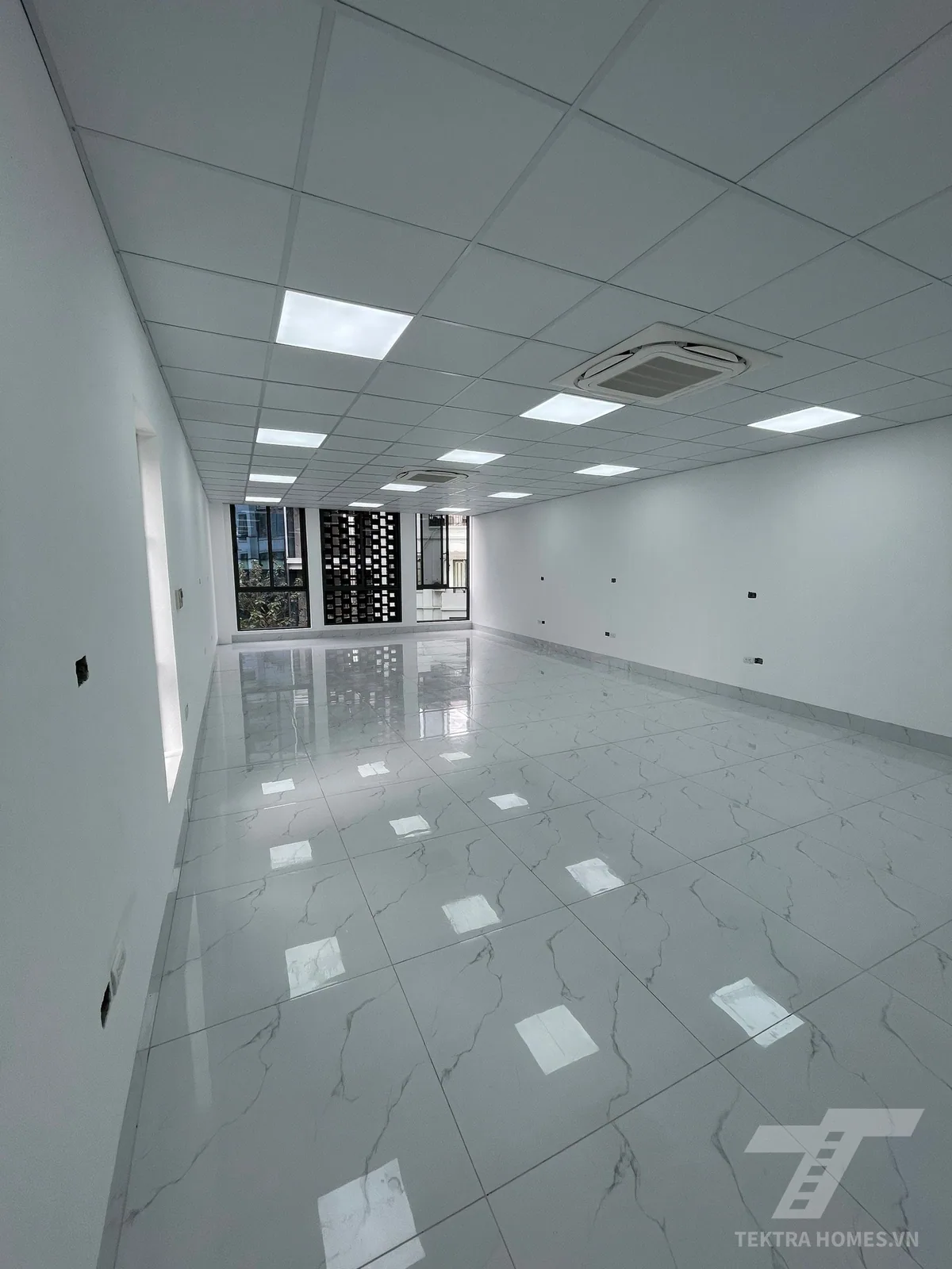 Tòa nhà B8 25 Cự Lộc