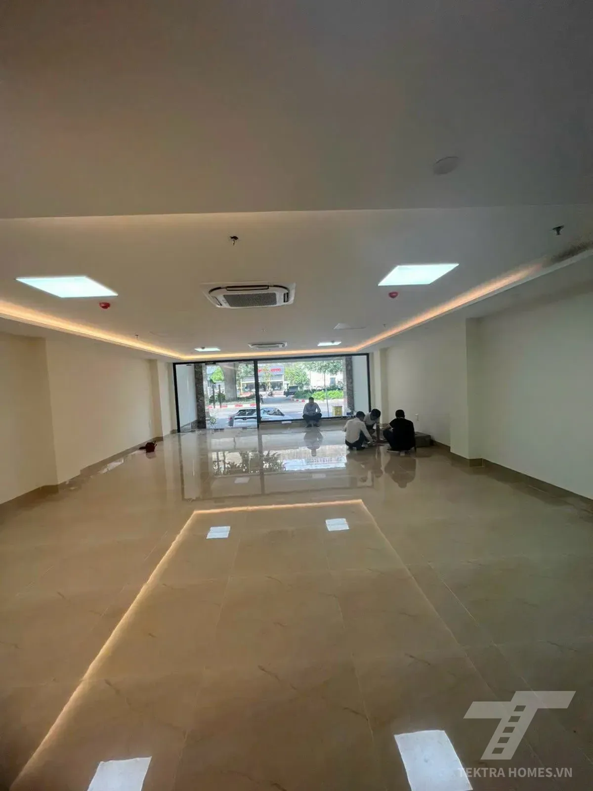 Tòa nhà 41-43 Khuất Duy Tiến