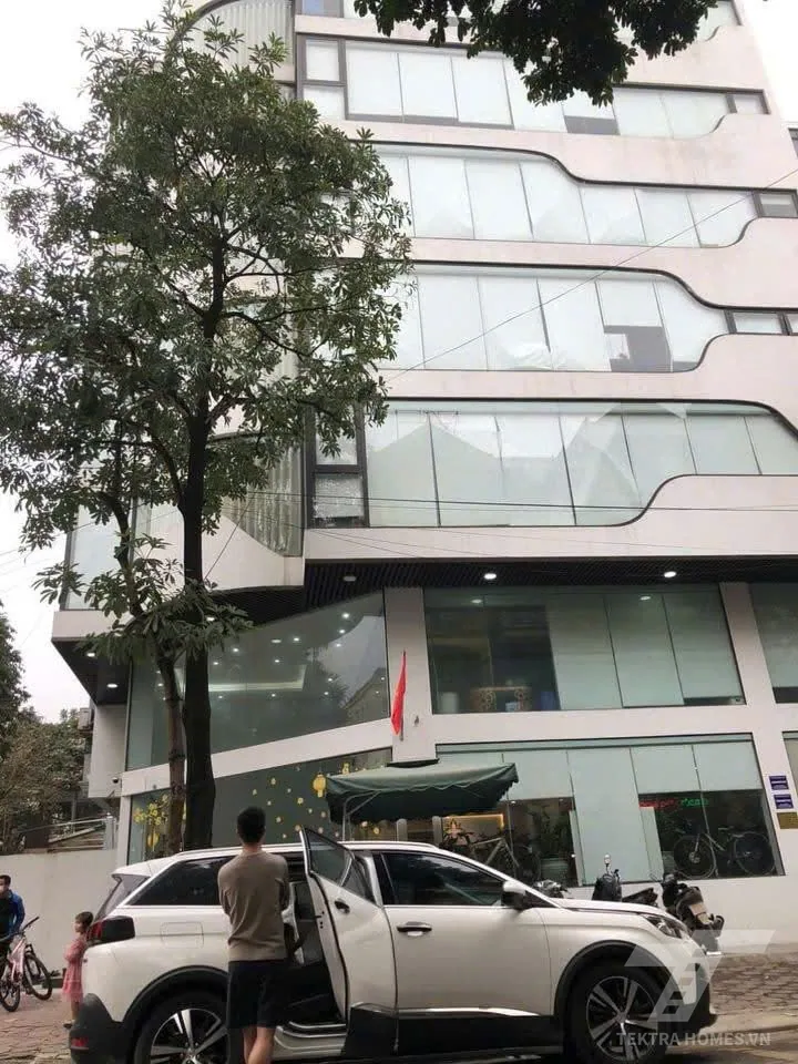 Tòa nhà 7 tầng KĐT Mỹ Đình