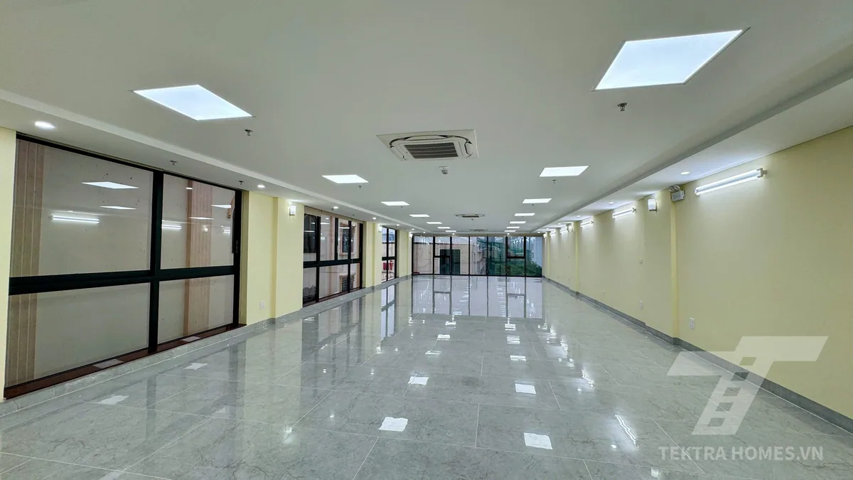 Tòa nhà 8 tầng Mỹ Đình