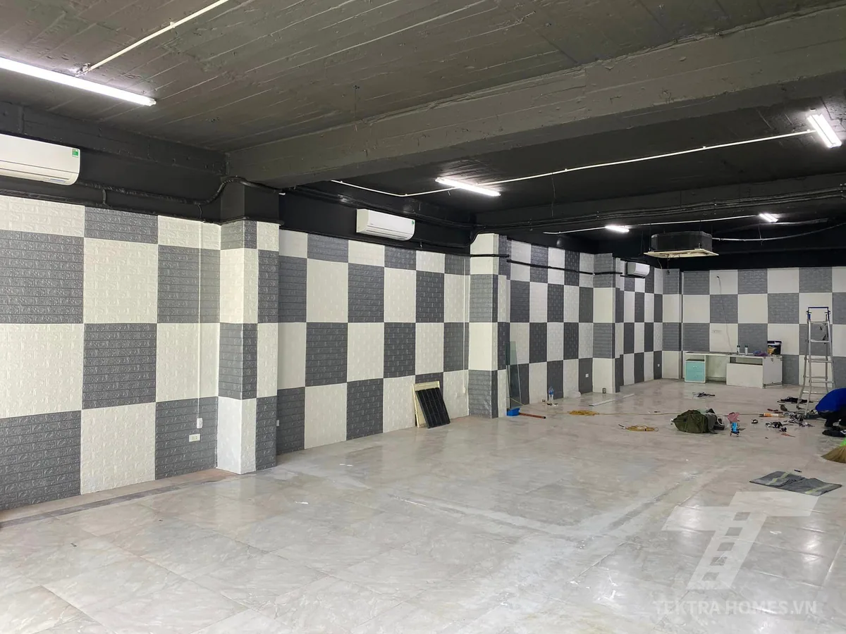 Tòa nhà 80 Khúc Thừa Dụ