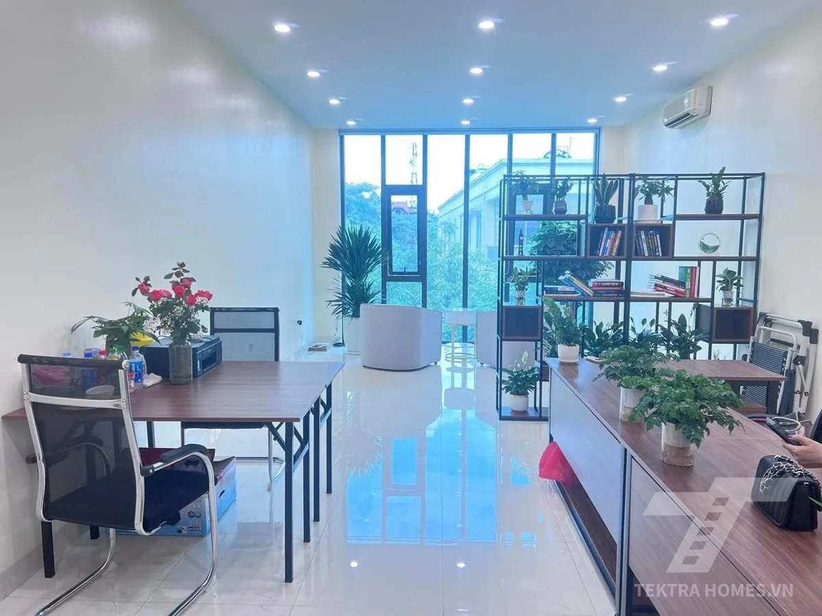 Tòa nhà 18/245 Mai Dịch