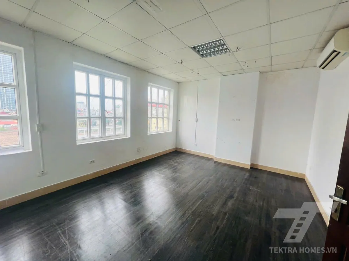 Tòa nhà 21-23 Nguyễn Công Hoan