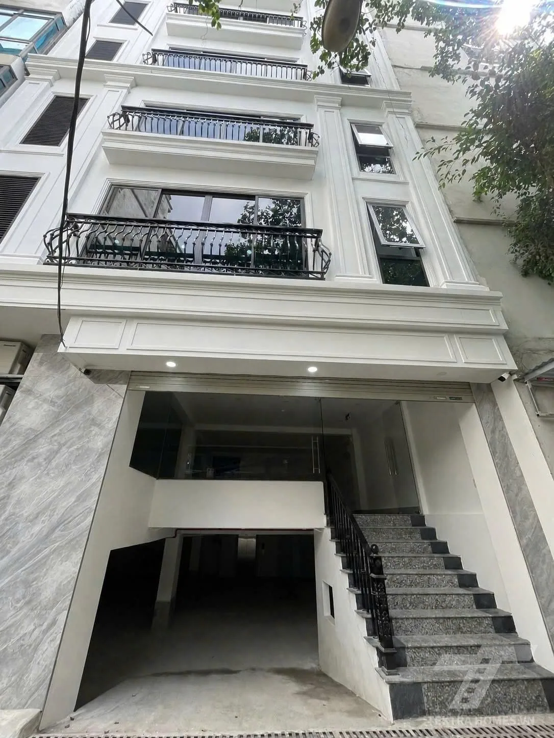 Tòa nhà 2/38 Nguyễn Văn Huyên
