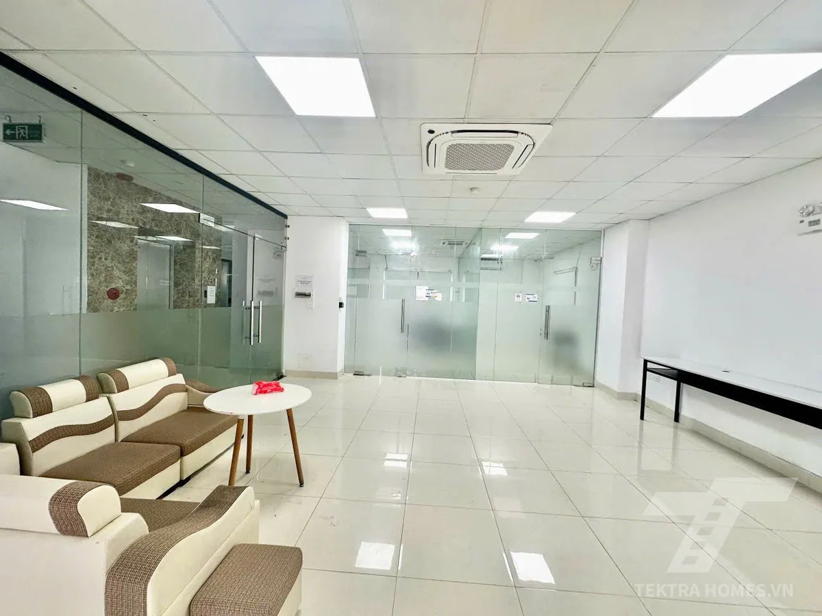 Tòa nhà 20 Đồng Bát