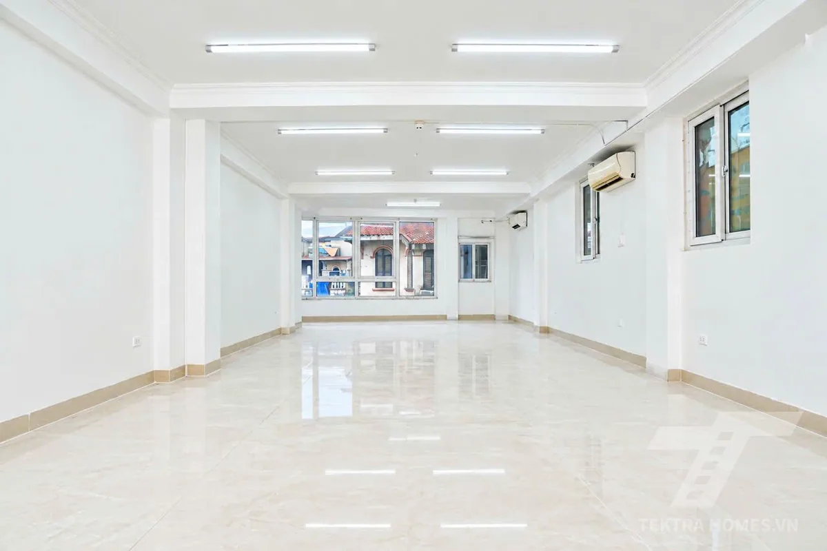 Tòa nhà ngõ 71 Hoàng Văn Thái