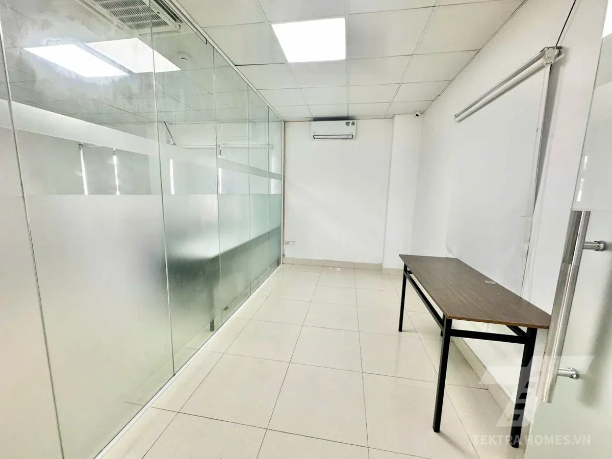 Tòa nhà 20 Đồng Bát
