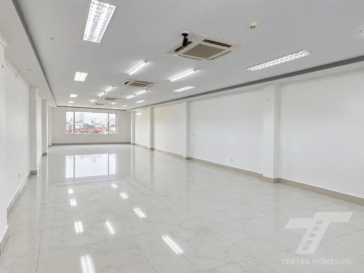 Tòa nhà 11 Nguyễn Xiển